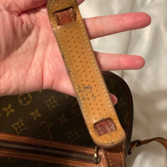 Authentic vintage Louis Vuitton Monogram Bag - Picture 12 of 15